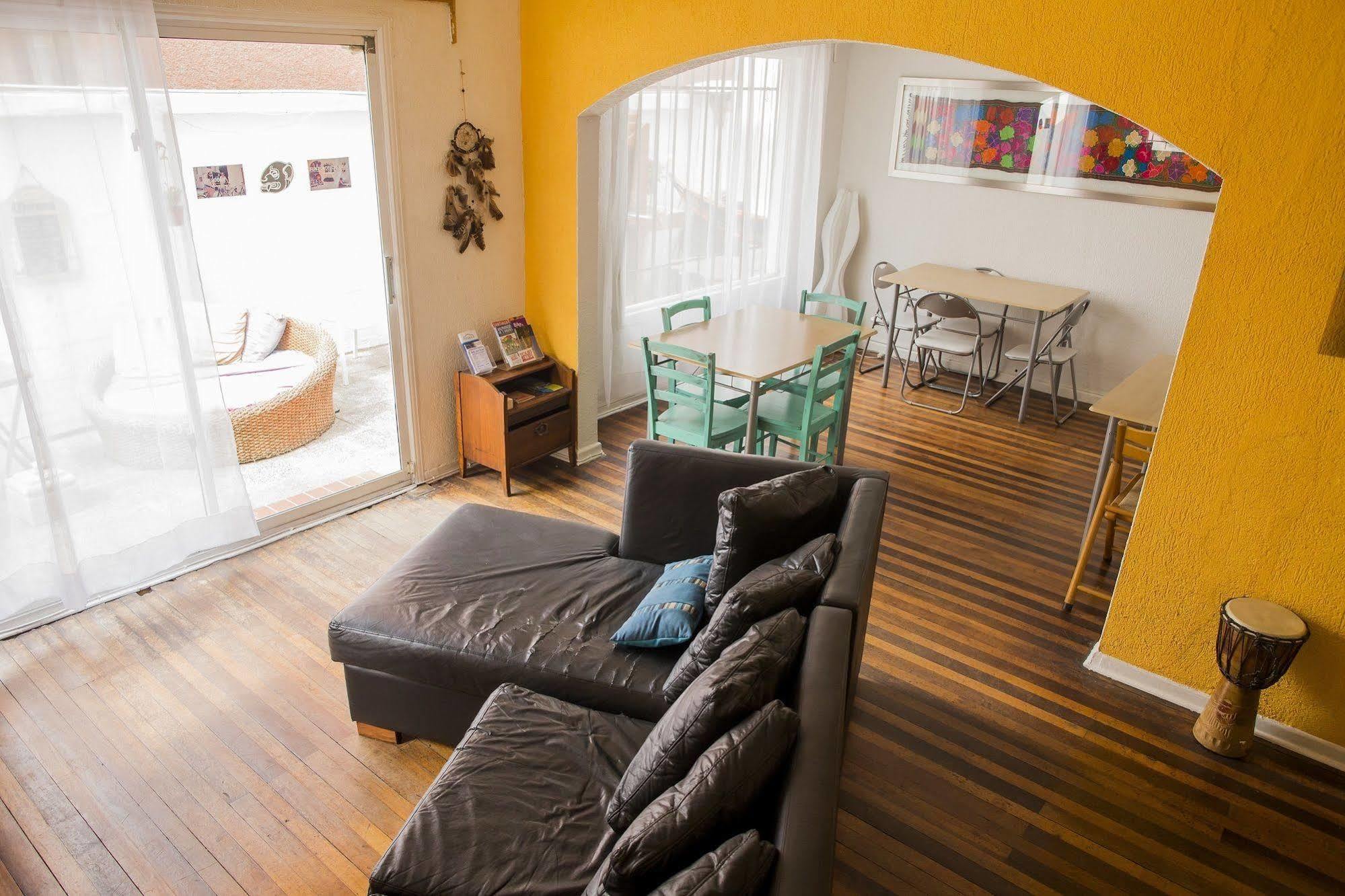 Hostel Jaguar Vina del Mar Ngoại thất bức ảnh